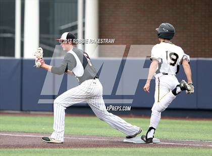 Thumbnail 3 in Forney vs. Mansfield Legacy (UIL 5A Semifinal) photogallery.