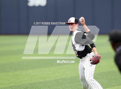 Thumbnail 2 in Forney vs. Mansfield Legacy (UIL 5A Semifinal) photogallery.