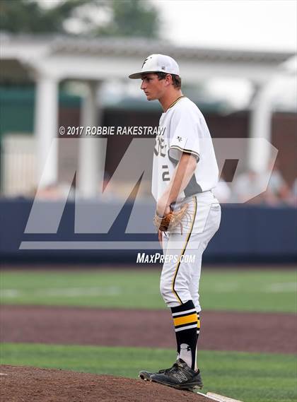 Thumbnail 3 in Forney vs. Mansfield Legacy (UIL 5A Semifinal) photogallery.