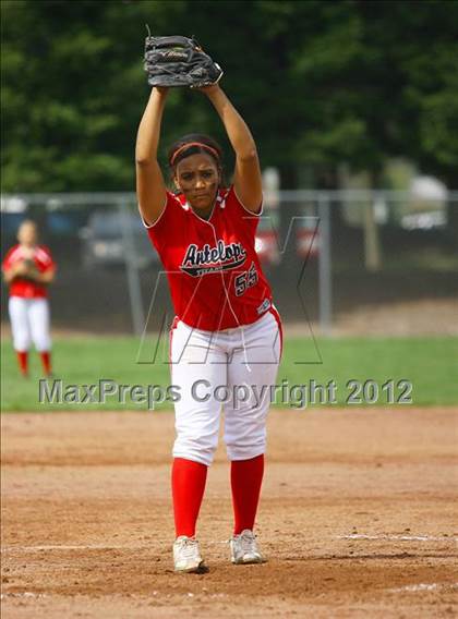 Thumbnail 2 in Antelope vs Marysville (Stephanie LeDoux Tournament) photogallery.