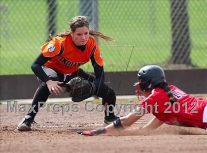 Thumbnail 1 in Antelope vs Marysville (Stephanie LeDoux Tournament) photogallery.