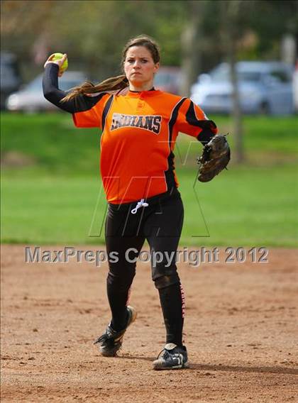 Thumbnail 3 in Antelope vs Marysville (Stephanie LeDoux Tournament) photogallery.