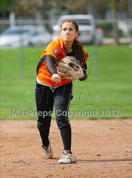 Thumbnail 3 in Antelope vs Marysville (Stephanie LeDoux Tournament) photogallery.