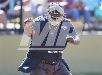 Thumbnail 1 in Lovett vs Vidalia (GHSA 2A Semifinal Game 3) photogallery.