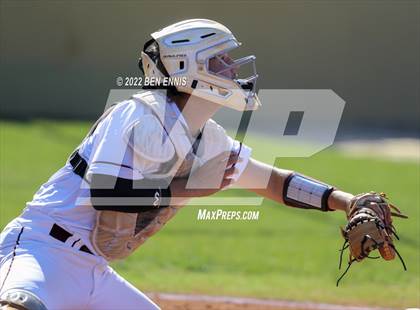 Thumbnail 1 in Lovett vs Vidalia (GHSA 2A Semifinal Game 3) photogallery.