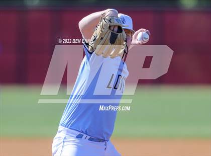 Thumbnail 1 in Lovett vs Vidalia (GHSA 2A Semifinal Game 3) photogallery.