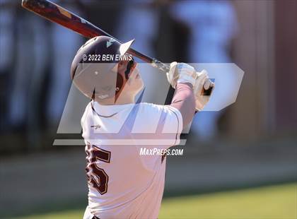Thumbnail 1 in Lovett vs Vidalia (GHSA 2A Semifinal Game 3) photogallery.