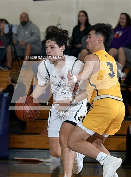 Thumbnail 2 in Gridley vs. Red Bluff (Dennis Burnum Tournament) photogallery.