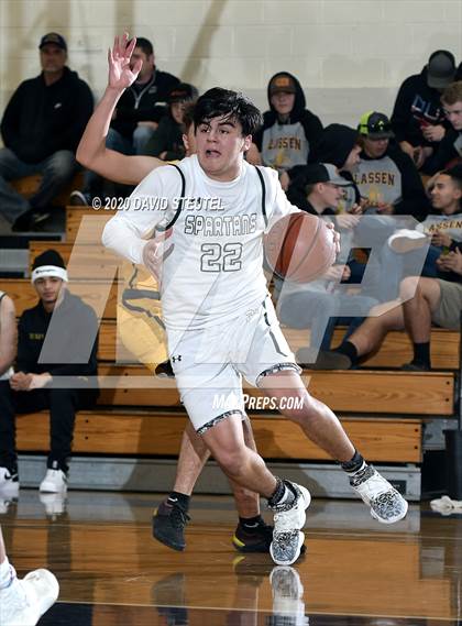 Thumbnail 3 in Gridley vs. Red Bluff (Dennis Burnum Tournament) photogallery.