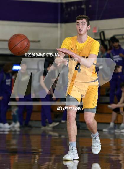 Thumbnail 3 in Gridley vs. Red Bluff (Dennis Burnum Tournament) photogallery.