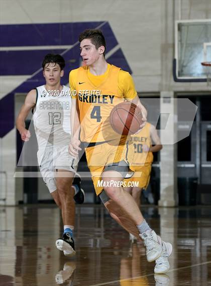 Thumbnail 3 in Gridley vs. Red Bluff (Dennis Burnum Tournament) photogallery.