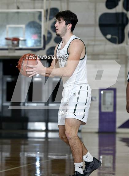 Thumbnail 2 in Gridley vs. Red Bluff (Dennis Burnum Tournament) photogallery.