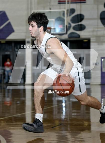 Thumbnail 2 in Gridley vs. Red Bluff (Dennis Burnum Tournament) photogallery.