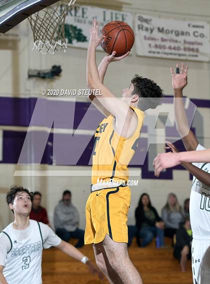 Thumbnail 2 in Gridley vs. Red Bluff (Dennis Burnum Tournament) photogallery.