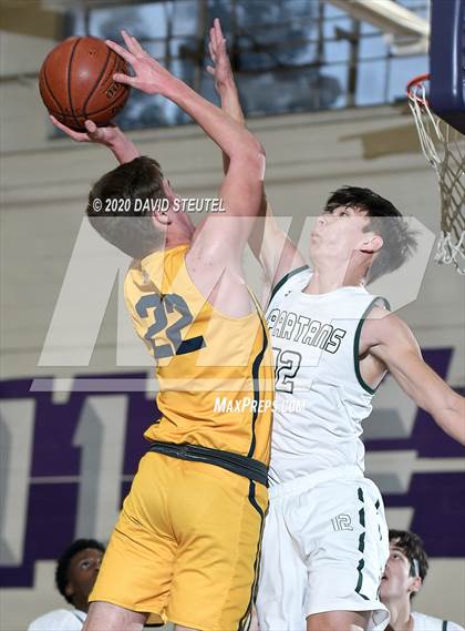 Thumbnail 2 in Gridley vs. Red Bluff (Dennis Burnum Tournament) photogallery.