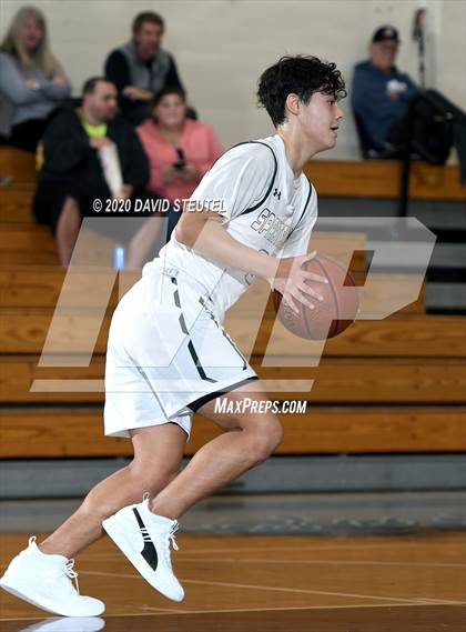 Thumbnail 2 in Gridley vs. Red Bluff (Dennis Burnum Tournament) photogallery.