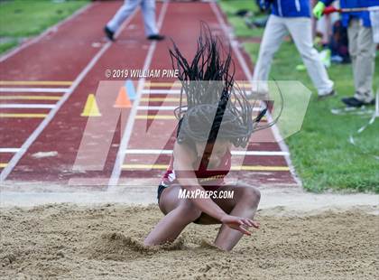 Thumbnail 1 in Kingston Tiger Relays (Afternoon Girls Events) photogallery.