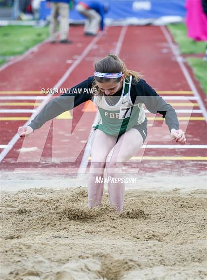 Thumbnail 3 in Kingston Tiger Relays (Afternoon Girls Events) photogallery.