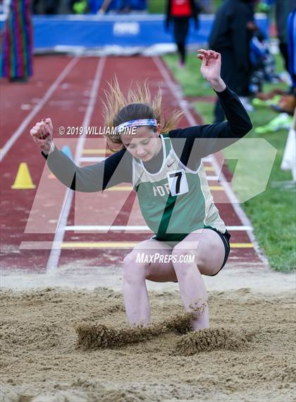 Thumbnail 1 in Kingston Tiger Relays (Afternoon Girls Events) photogallery.