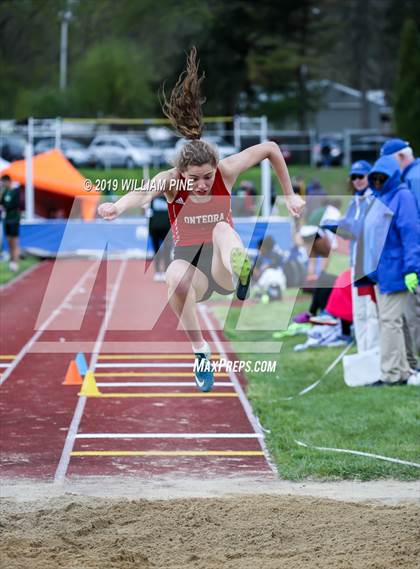 Thumbnail 1 in Kingston Tiger Relays (Afternoon Girls Events) photogallery.