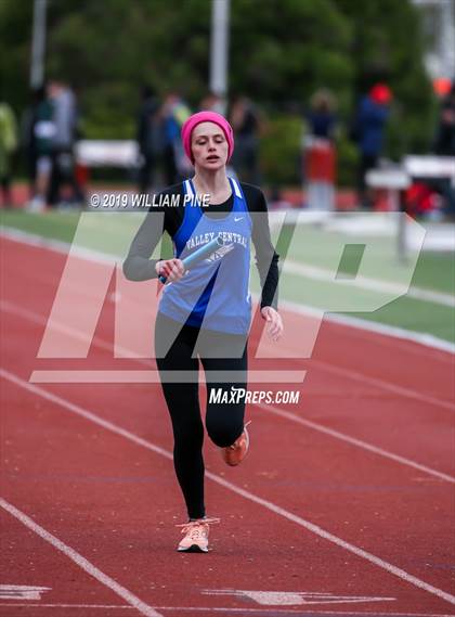 Thumbnail 3 in Kingston Tiger Relays (Afternoon Girls Events) photogallery.