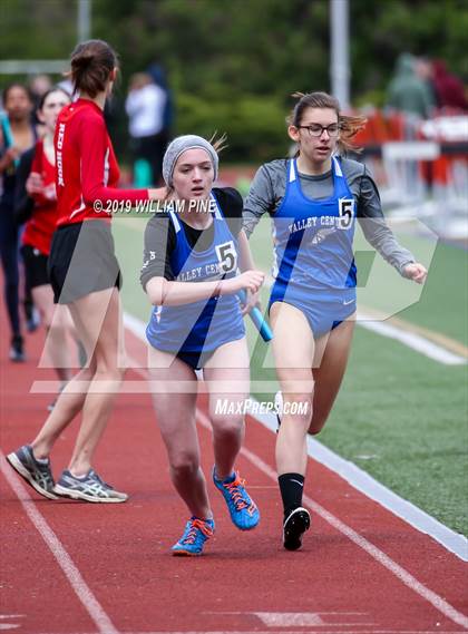 Thumbnail 1 in Kingston Tiger Relays (Afternoon Girls Events) photogallery.