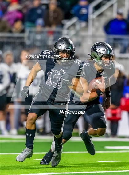 Thumbnail 3 in Hebron @ Guyer (UIL 6A Bi-District Playoff) photogallery.