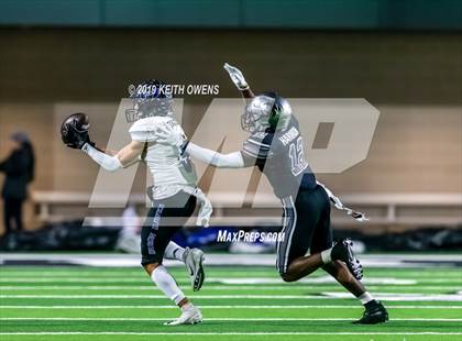 Thumbnail 2 in Hebron @ Guyer (UIL 6A Bi-District Playoff) photogallery.