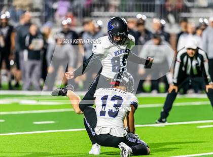 Thumbnail 2 in Hebron @ Guyer (UIL 6A Bi-District Playoff) photogallery.