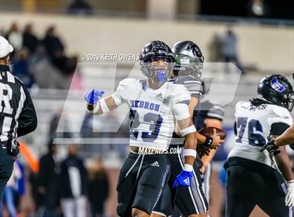 Thumbnail 3 in Hebron @ Guyer (UIL 6A Bi-District Playoff) photogallery.