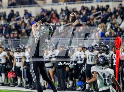Thumbnail 1 in Hebron @ Guyer (UIL 6A Bi-District Playoff) photogallery.