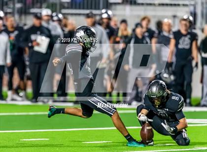 Thumbnail 3 in Hebron @ Guyer (UIL 6A Bi-District Playoff) photogallery.