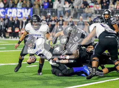 Thumbnail 2 in Hebron @ Guyer (UIL 6A Bi-District Playoff) photogallery.