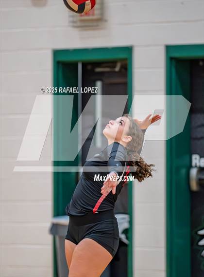 Thumbnail 2 in Langham Creek vs. Pasadena photogallery.