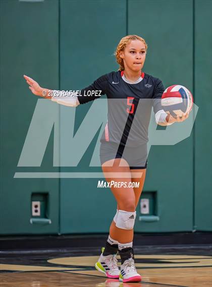 Thumbnail 2 in Langham Creek vs. Pasadena photogallery.