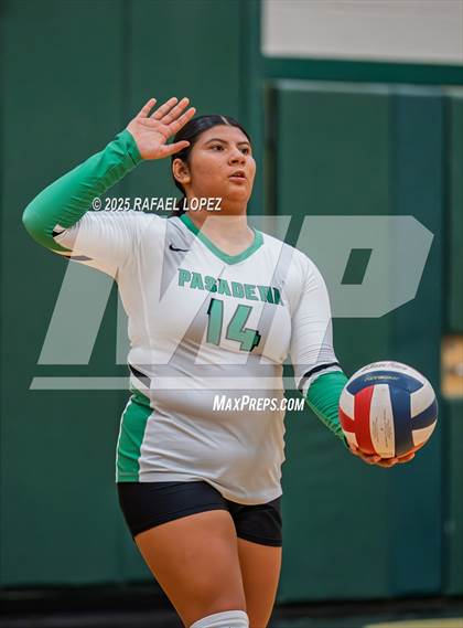 Thumbnail 3 in Langham Creek vs. Pasadena photogallery.