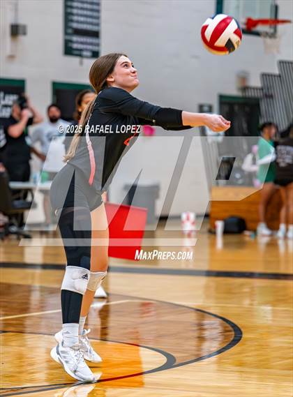Thumbnail 2 in Langham Creek vs. Pasadena photogallery.