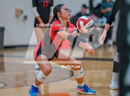 Thumbnail 3 in Langham Creek vs. Pasadena photogallery.