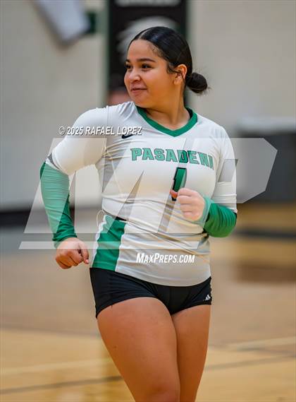 Thumbnail 1 in Langham Creek vs. Pasadena photogallery.