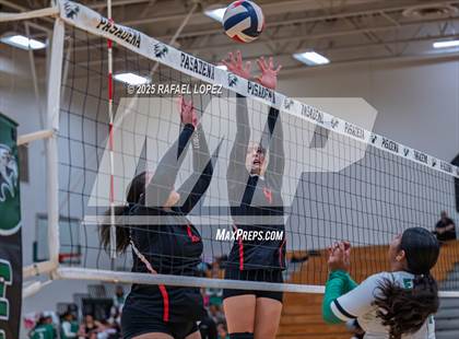 Thumbnail 1 in Langham Creek vs. Pasadena photogallery.
