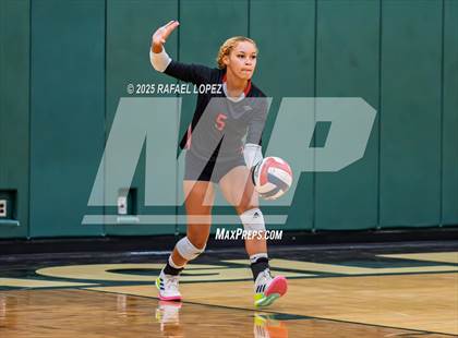 Thumbnail 2 in Langham Creek vs. Pasadena photogallery.