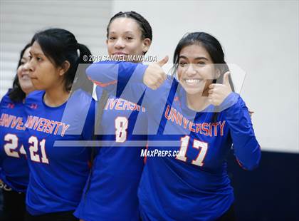 Thumbnail 2 in  Elizabeth vs University (CIF LACS D11 Final) photogallery.