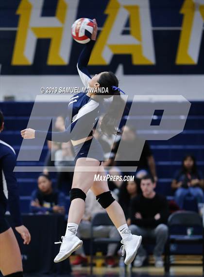 Thumbnail 1 in  Elizabeth vs University (CIF LACS D11 Final) photogallery.