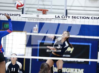 Thumbnail 3 in  Elizabeth vs University (CIF LACS D11 Final) photogallery.