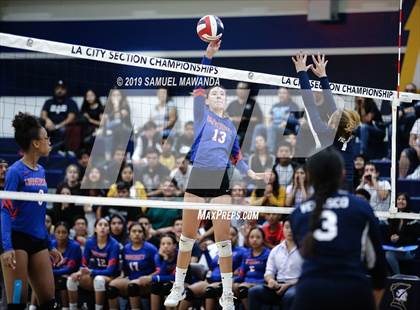 Thumbnail 2 in  Elizabeth vs University (CIF LACS D11 Final) photogallery.