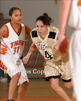 Thumbnail 1 in Pioneer vs. Roseville (Tiger Challenge) photogallery.