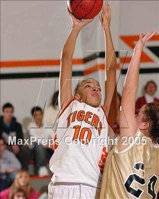 Thumbnail 3 in Pioneer vs. Roseville (Tiger Challenge) photogallery.