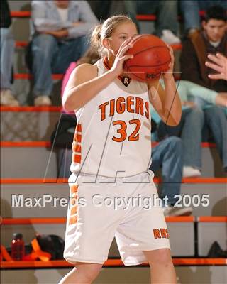 Thumbnail 3 in Pioneer vs. Roseville (Tiger Challenge) photogallery.