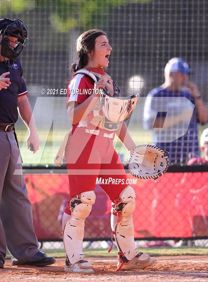 Thumbnail 2 in Lassiter vs. Glynn Academy photogallery.