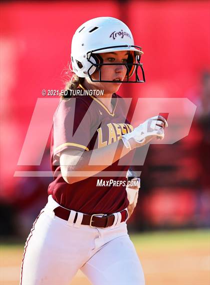 Thumbnail 3 in Lassiter vs. Glynn Academy photogallery.